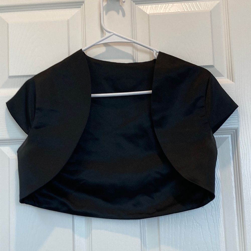 Black, Silk, Short-Sleeve, Formal Cropped Jacket